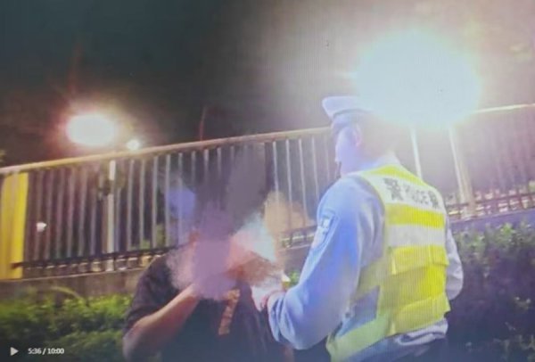 酒足饭饱念念起好友欠款未还，男人醉驾“索债”被刑拘